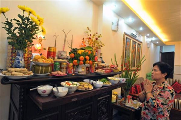 Cúng giao thừa trong nhà Cúng giao thừa trong nhà