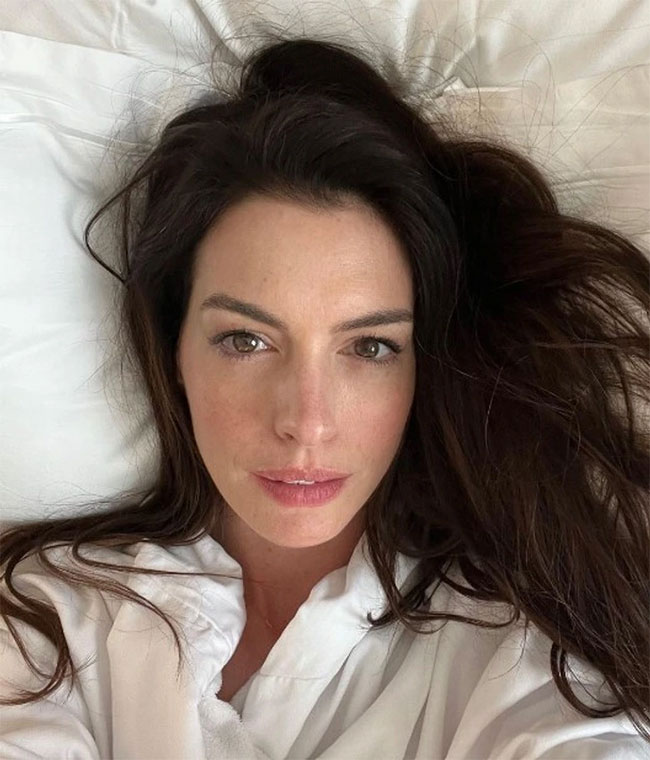 anne-hathaway