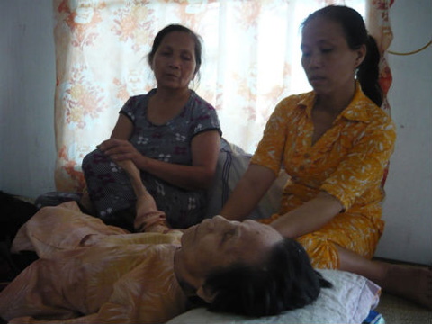 Bà Lê Thị Chênh ba lần chết đi sống lại Những vụ người chết đi sống lại ly kỳ tại Việt Nam