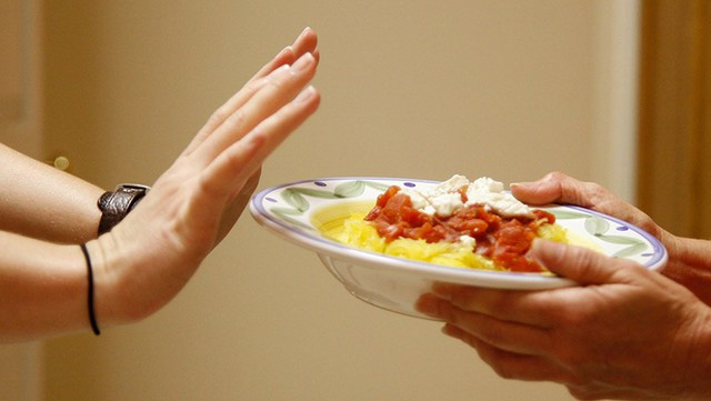 do-an Nhiều người khó kiểm soát được mức độ tiêu thụ thức ăn.