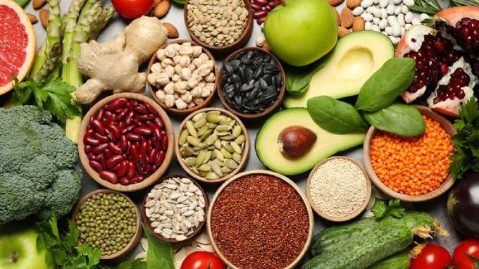 Chất xơ có nhiều trong các loại rau củ quả, trái cây và các loại hạt.