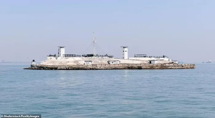 Middle Ground Coastal Battery