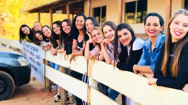 Thị trấn khát chồng nhất thế giới, 90% là phụ nữ, có người đã già mà chưa từng hôn ai