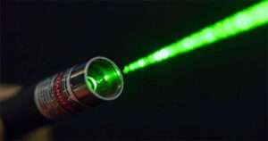 Phát hiện thấy tia laser có thể chặn ánh sáng, tạo ra bóng tối