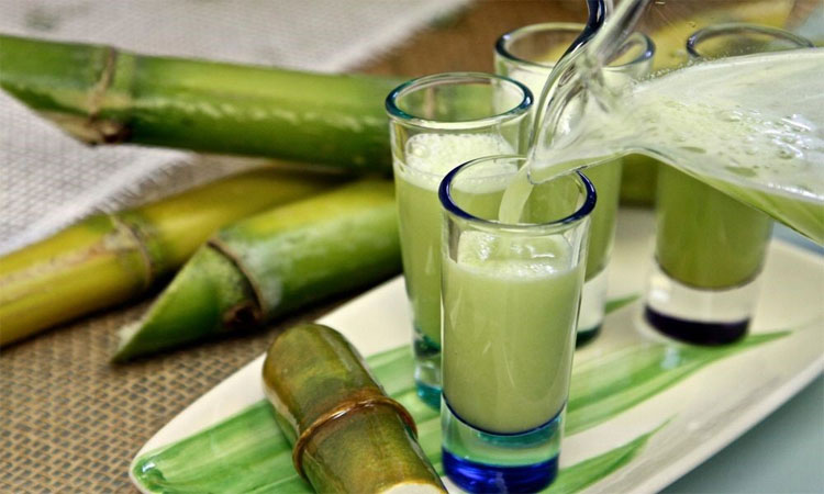 nuoc-mia Trong nước mía chứa nhiều canxi, magie, kali, sắt và mangan